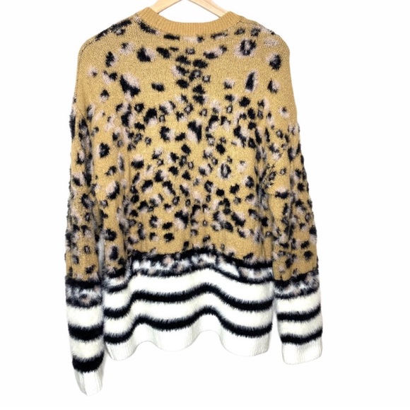 EUC Madison Super-Soft “Eyelash” Mixed Pattern Sweater w/Animal Print & Stripes - Picture 2 of 6